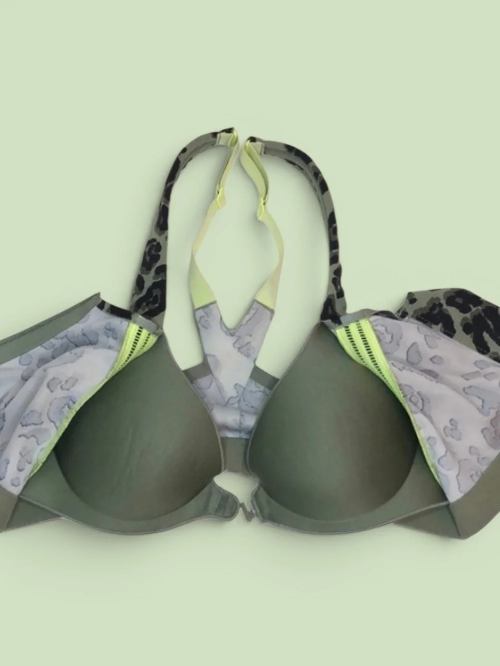 Victorias Secret Sport Incredible Knockout Max Sports Bra Leopard Green 38C🔥